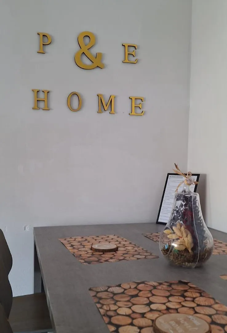 Modern Mountain View P&E Tirana Apartment Netflix Included